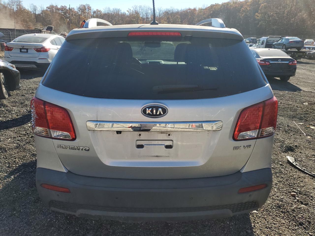 2011 KIA SORENTO