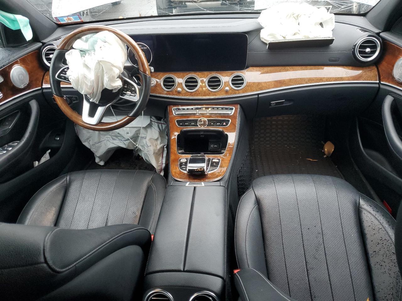 2020 MERCEDES-BENZ E-Class
