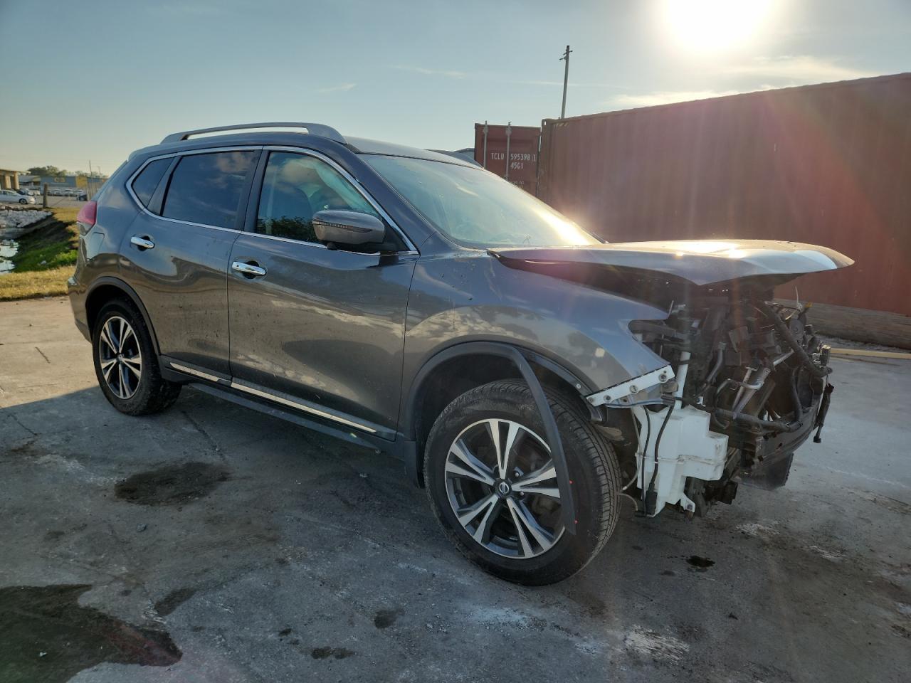 2017 NISSAN ROGUE