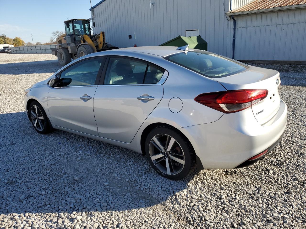 2017 KIA FORTE