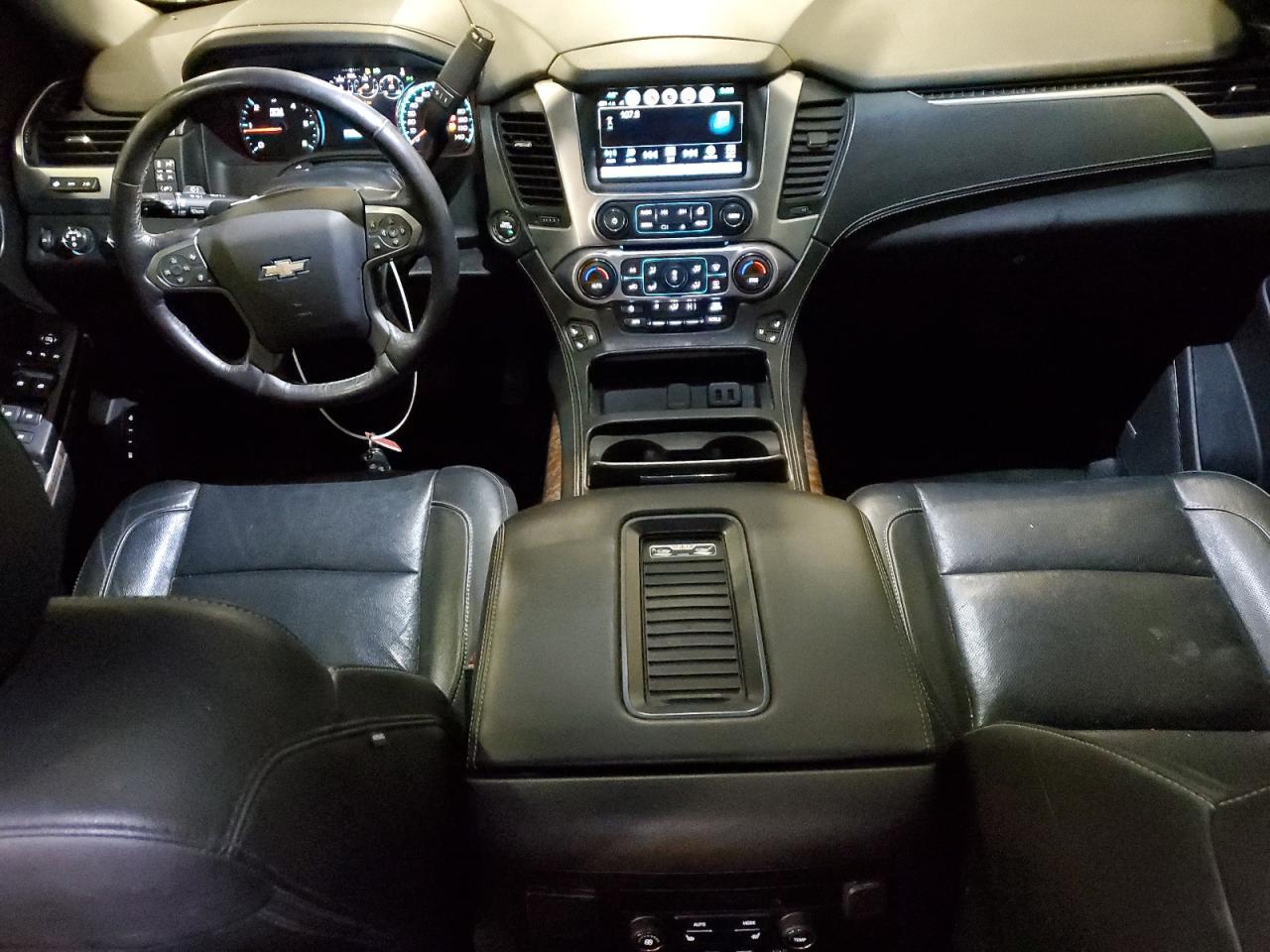 2018 CHEVROLET Suburban