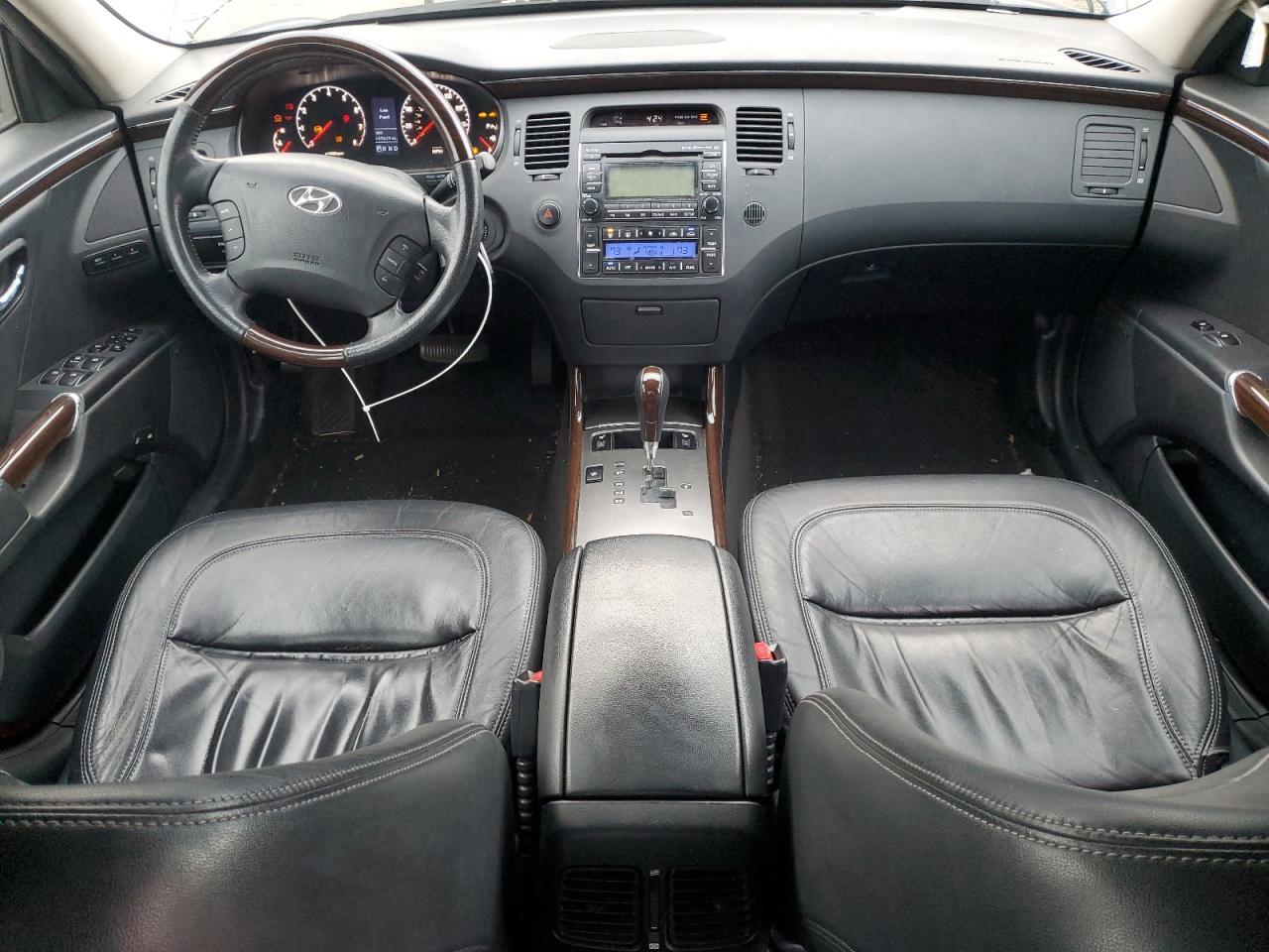 2011 HYUNDAI Azera