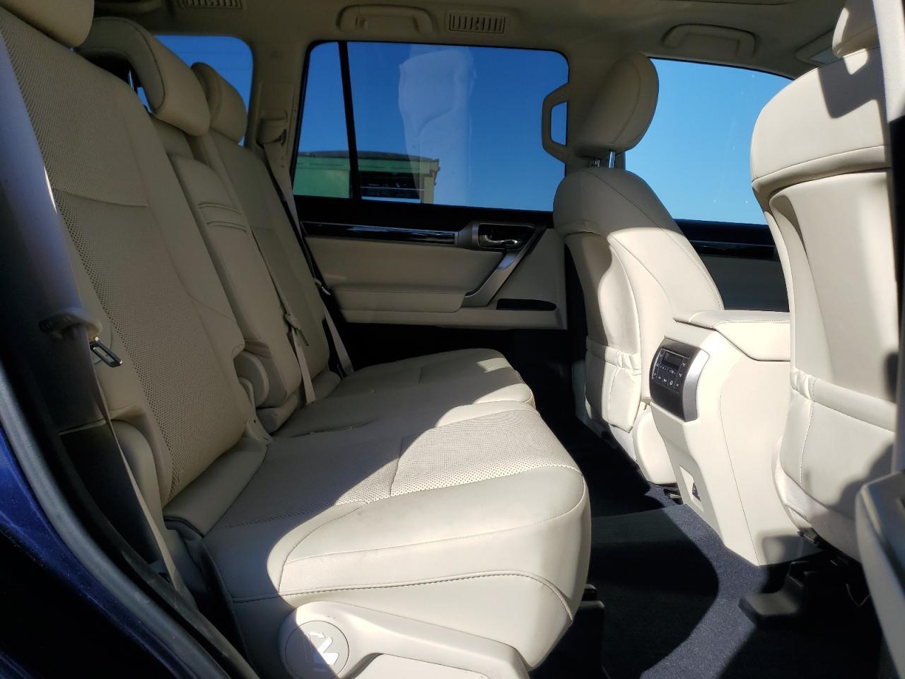2023 LEXUS GX 460