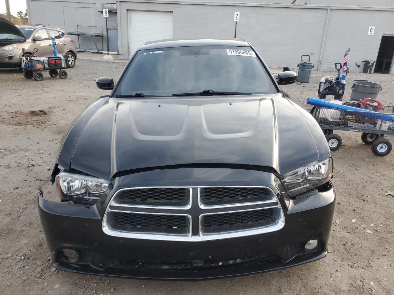 2013 DODGE CHARGER