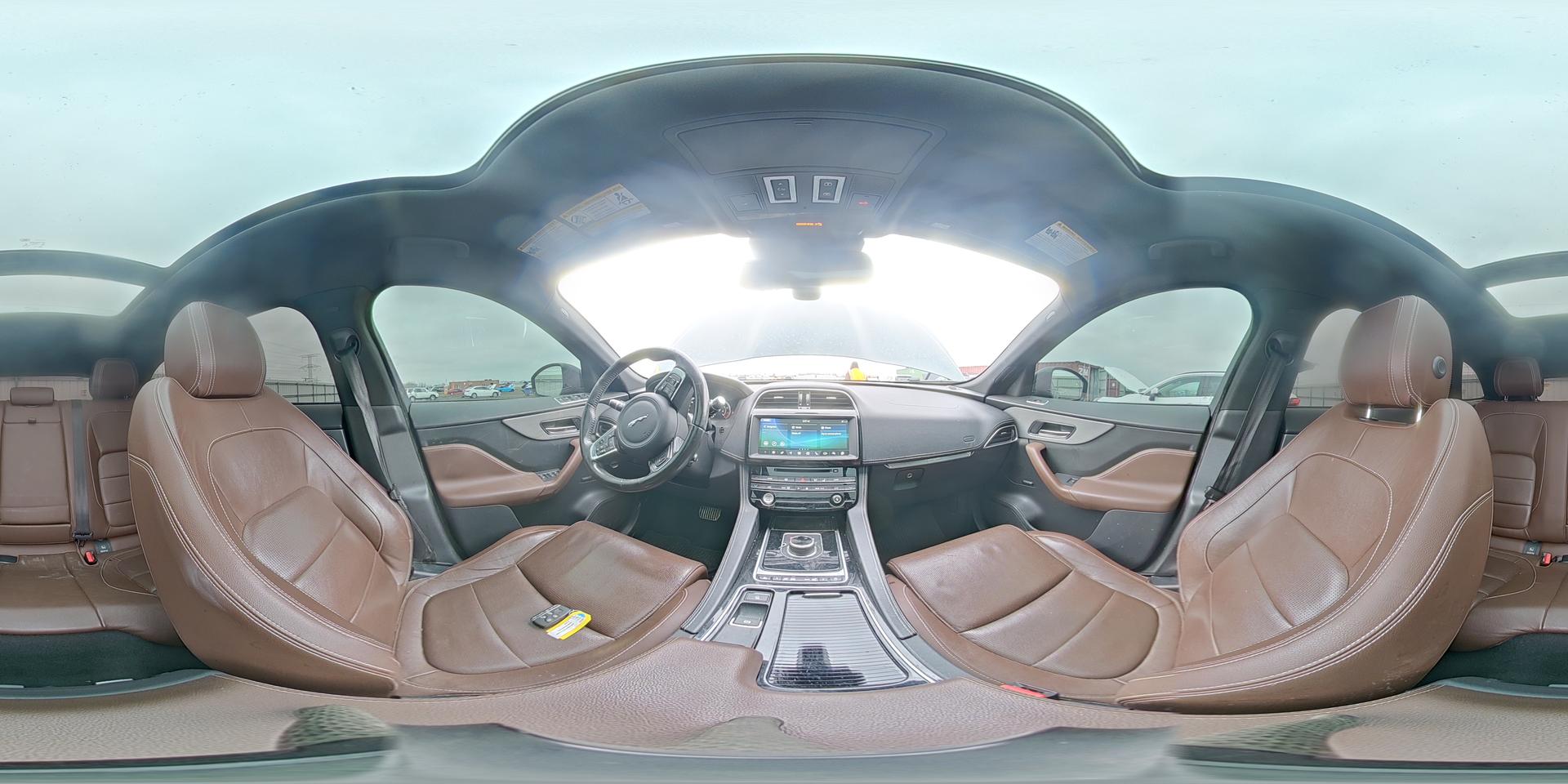 2018 JAGUAR F-Pace