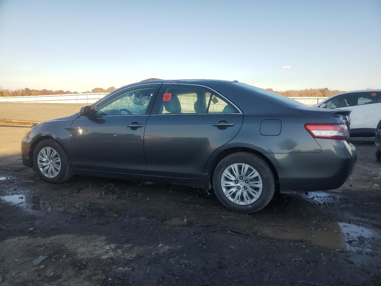 2010 TOYOTA CAMRY