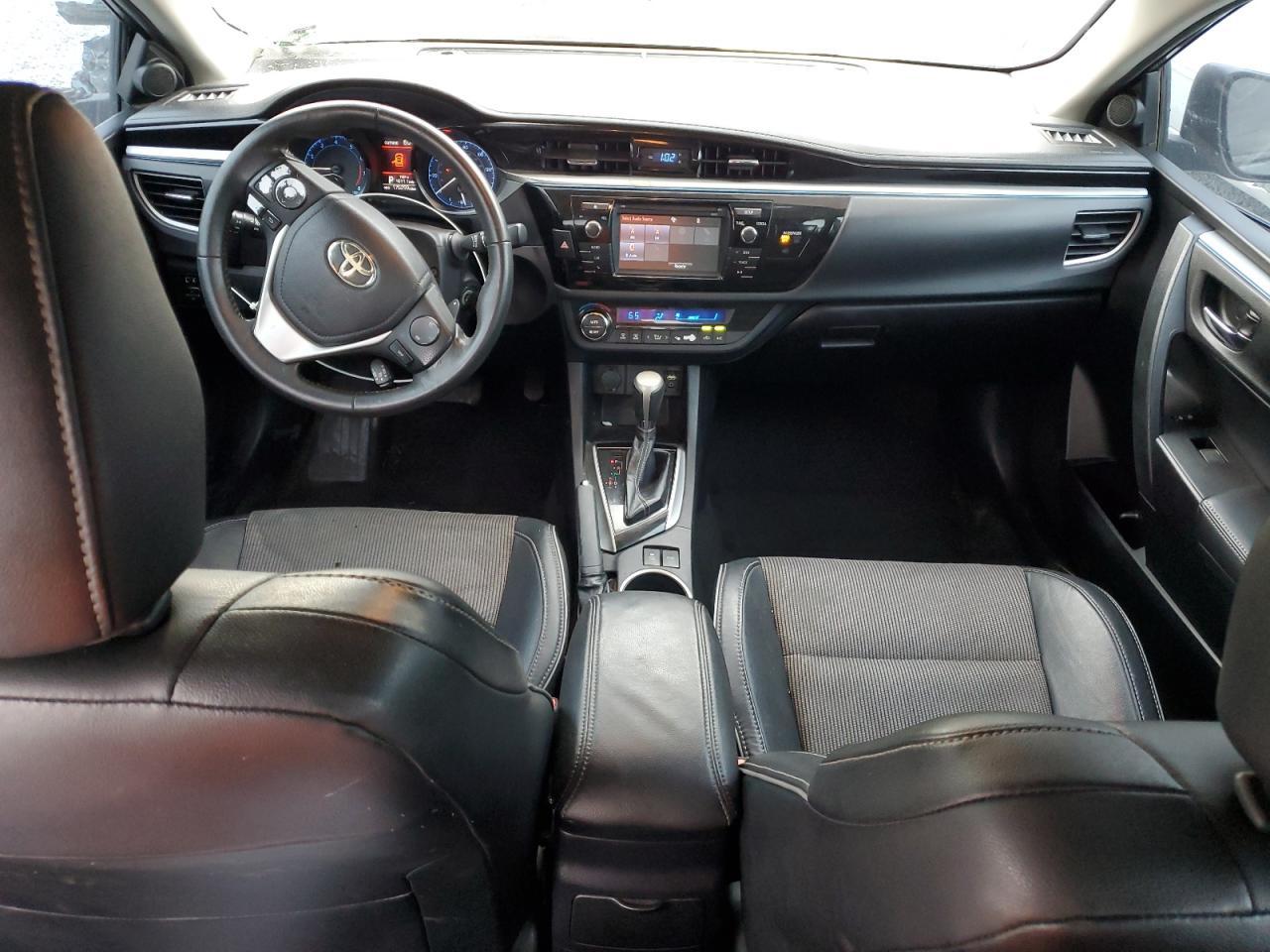 2016 TOYOTA COROLLA