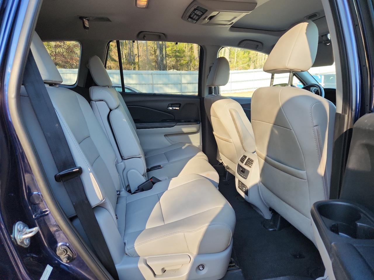 2016 HONDA PILOT