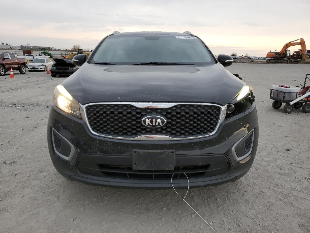 2016 KIA SORENTO