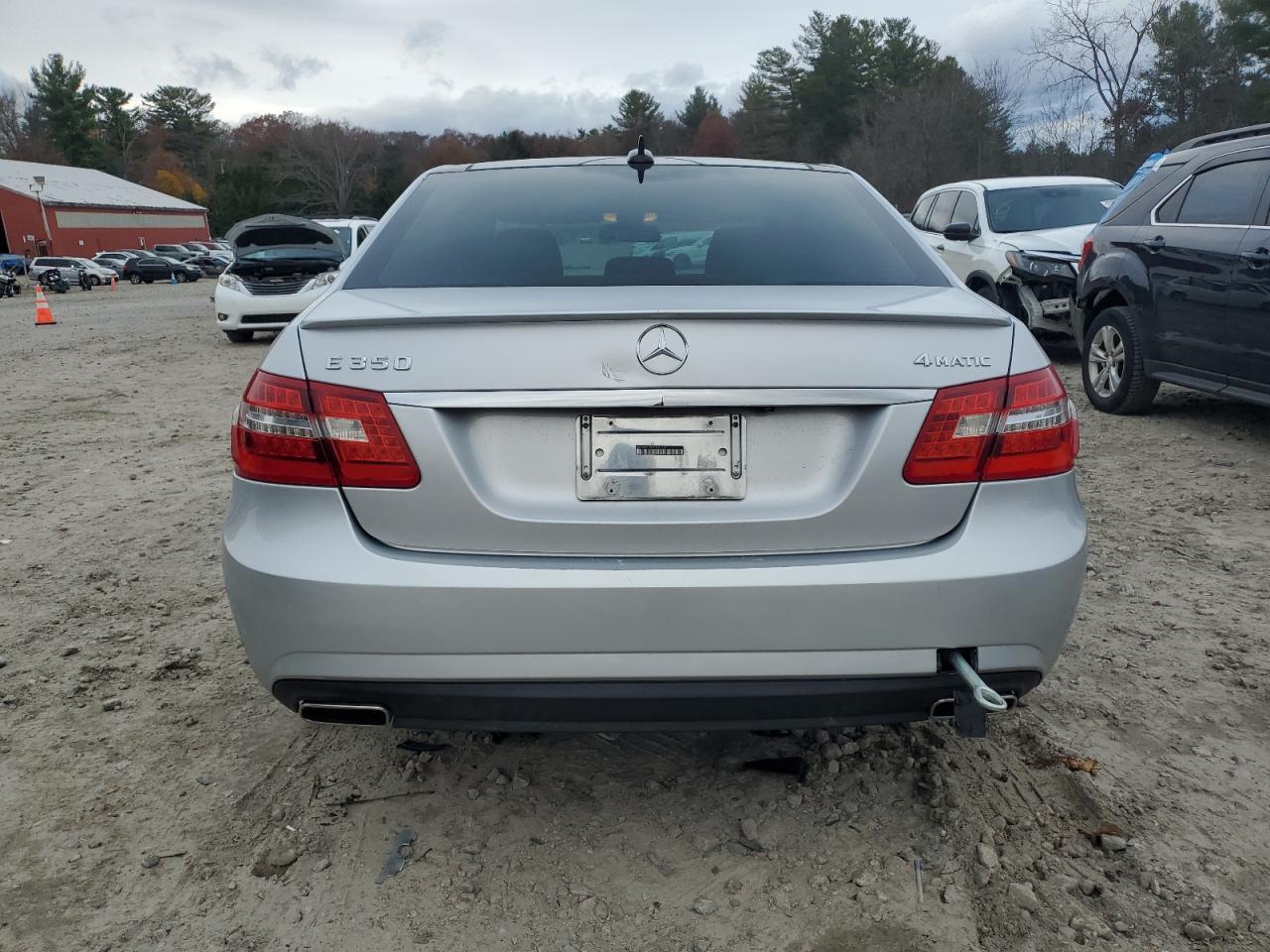 2011 MERCEDES-BENZ E-Class