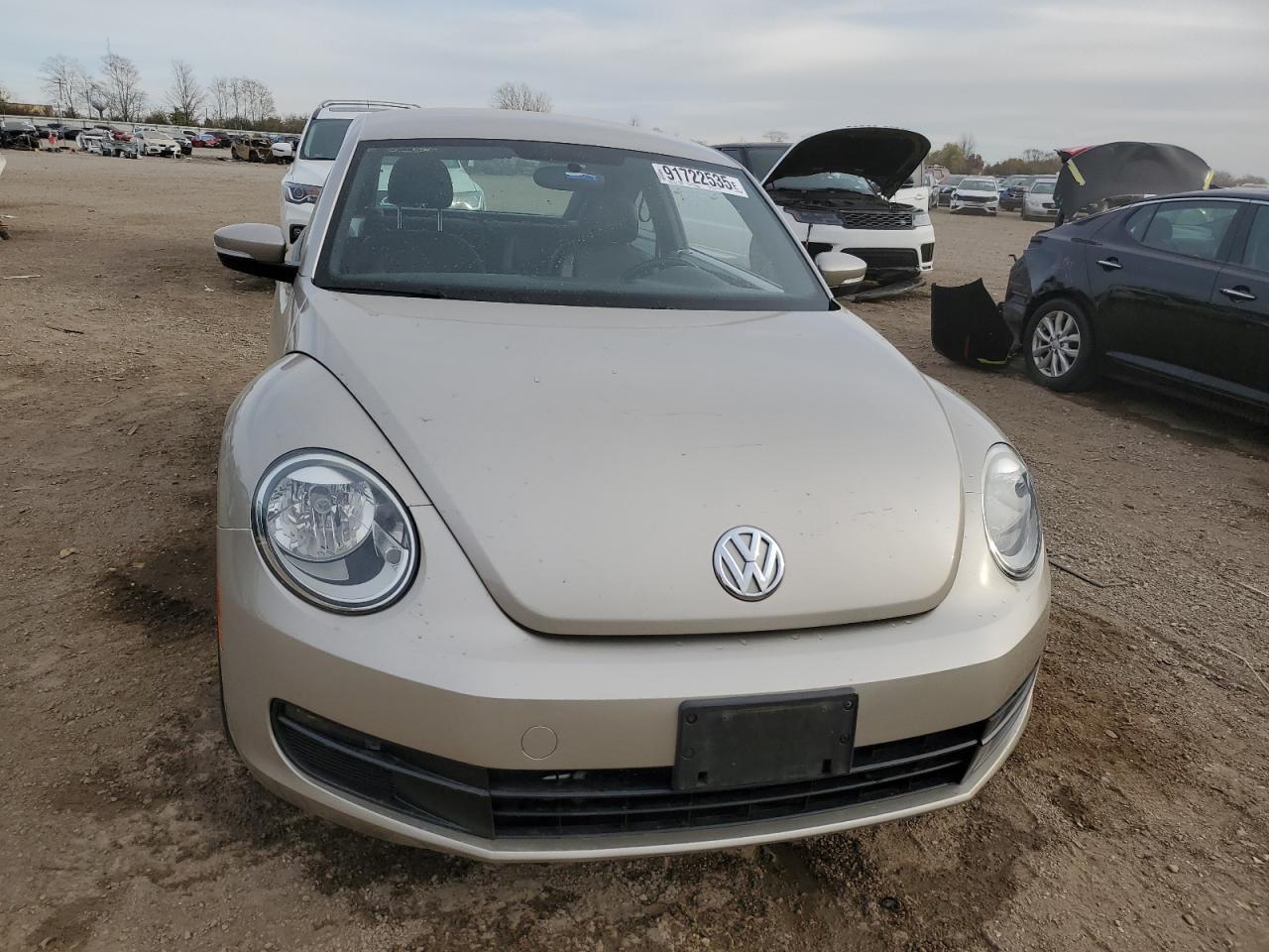 2012 VOLKSWAGEN Beetle