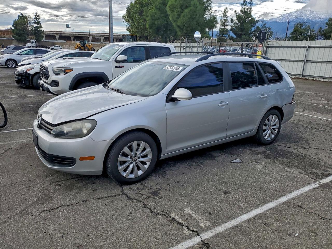 2012 VOLKSWAGEN JETTA