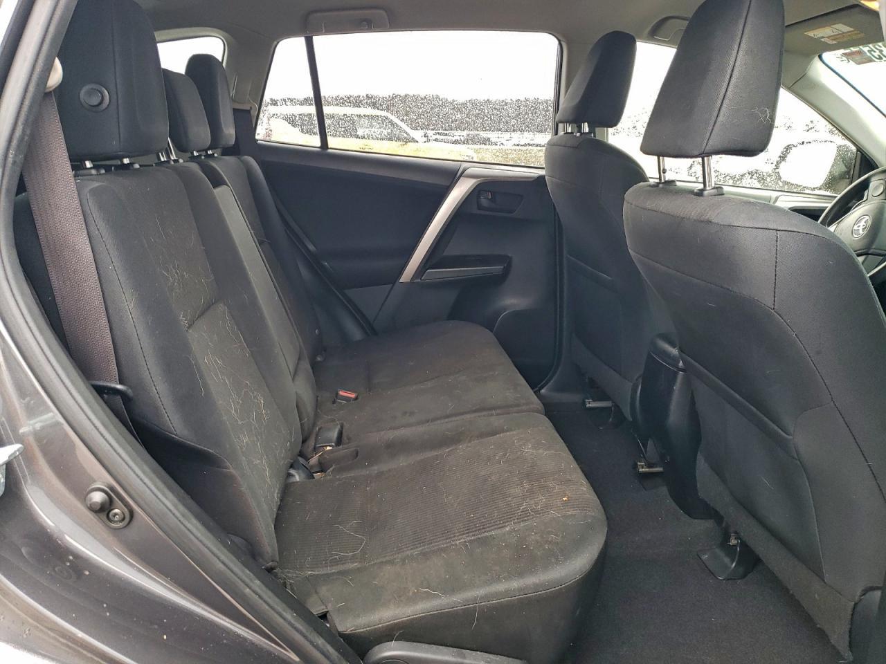 2016 TOYOTA RAV4