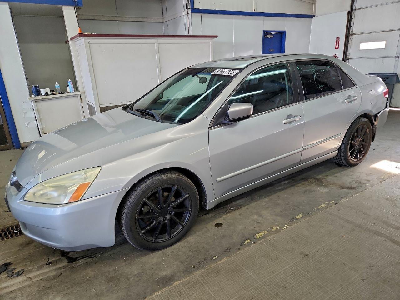 2004 HONDA ACCORD