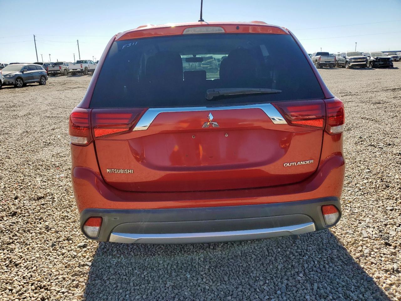 2016 MITSUBISHI outlander