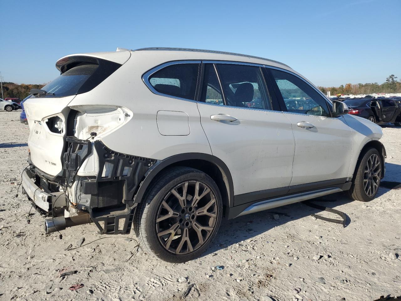 2021 BMW X1