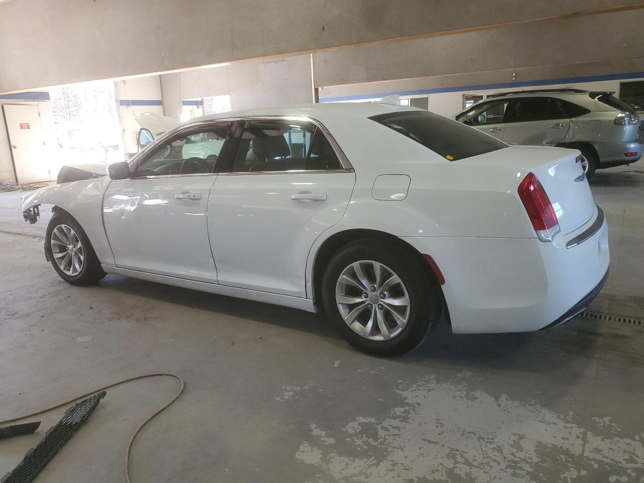 2016 CHRYSLER 300
