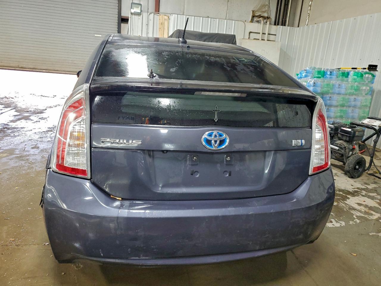 2015 TOYOTA PRIUS
