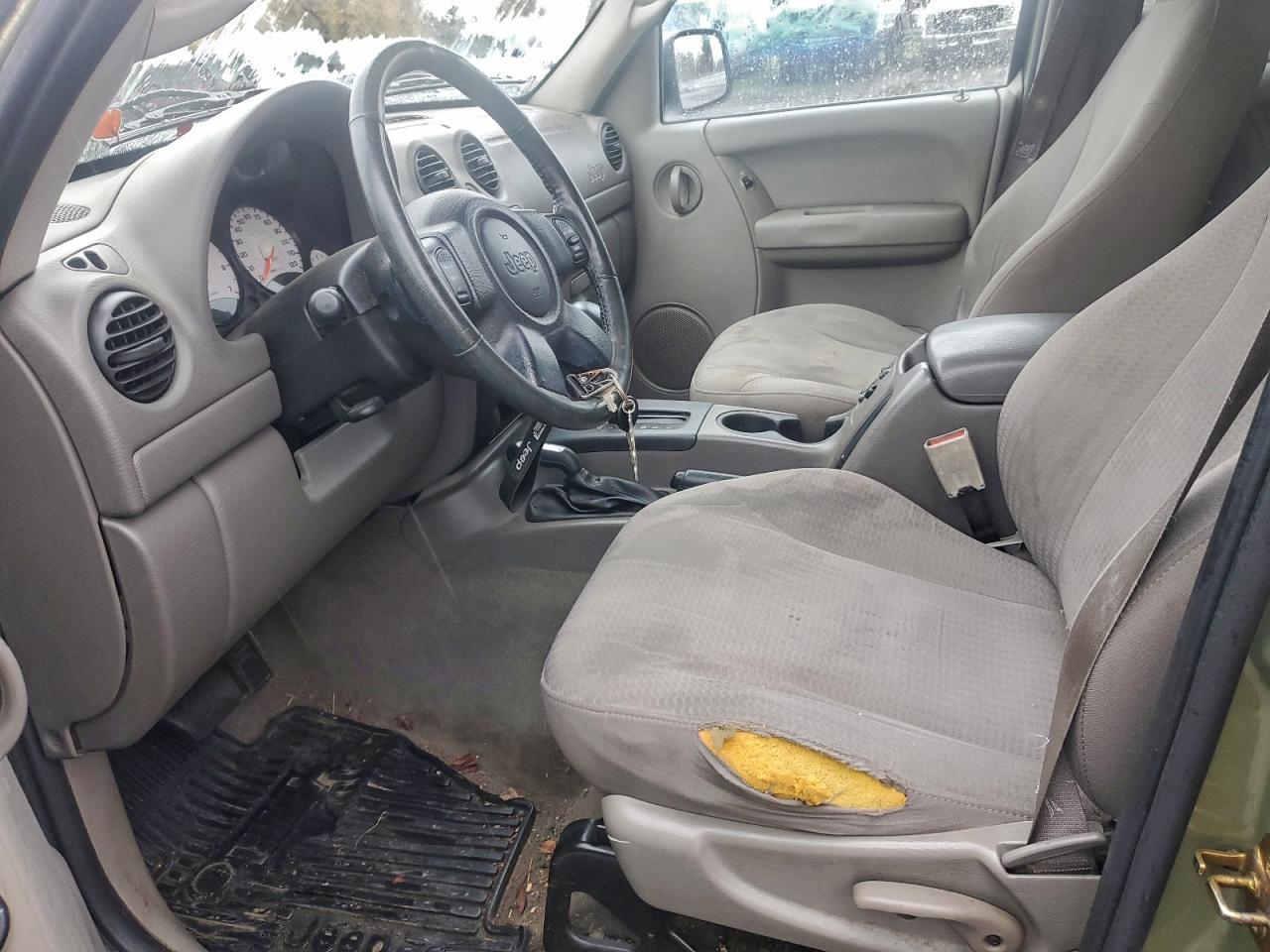 2003 JEEP Liberty
