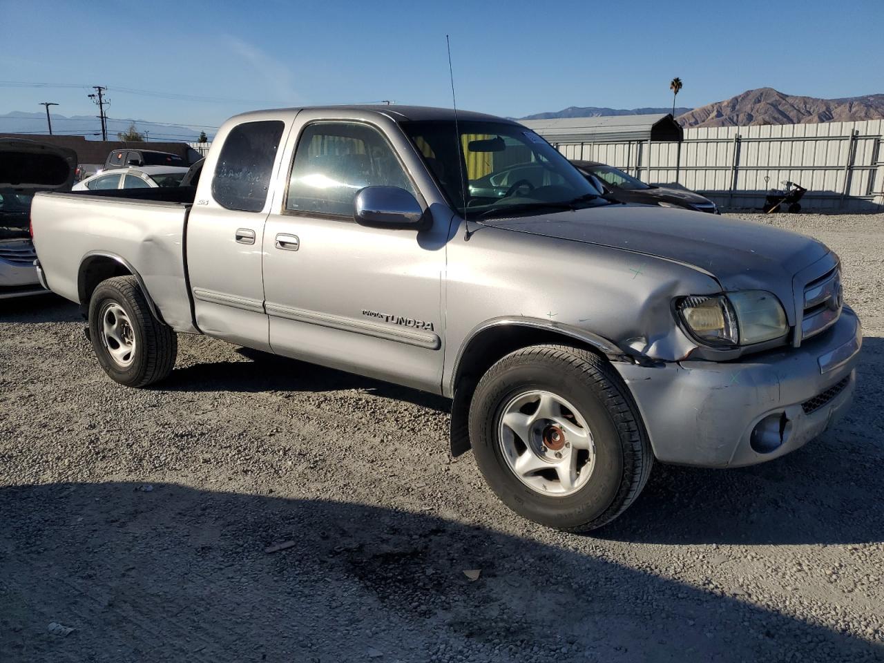 2003 TOYOTA TUNDRA