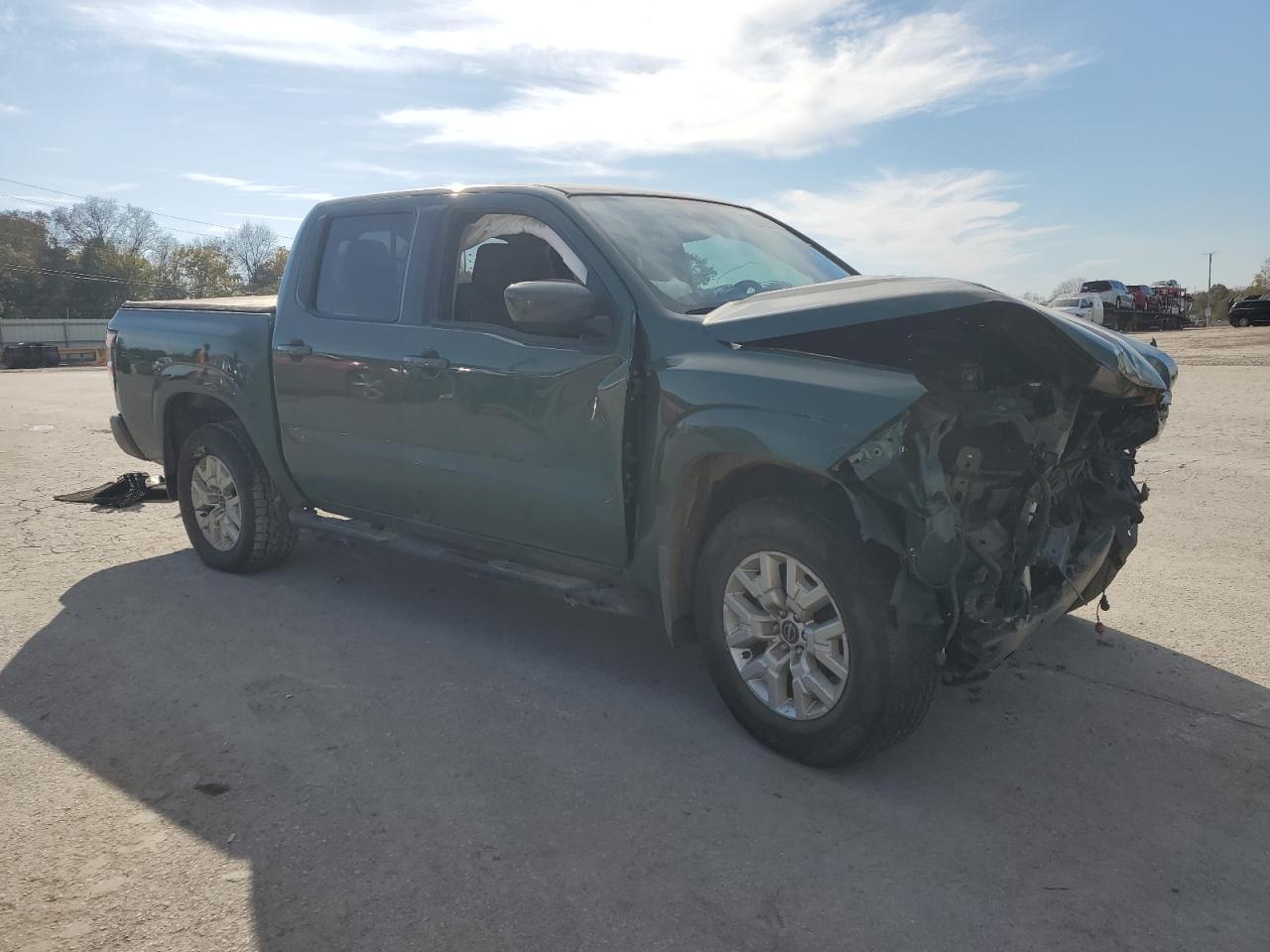 2022 NISSAN Frontier