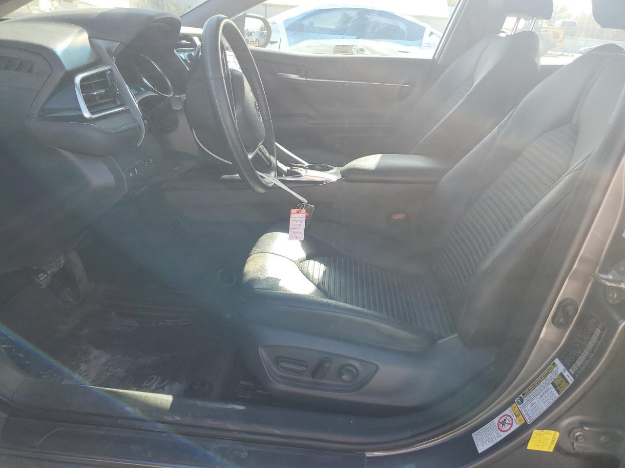 2018 TOYOTA CAMRY