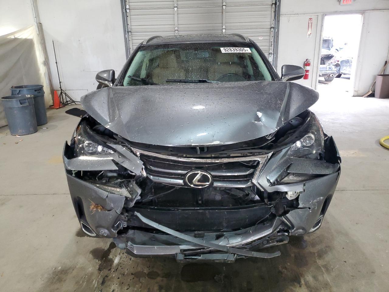 2016 LEXUS NX 200T