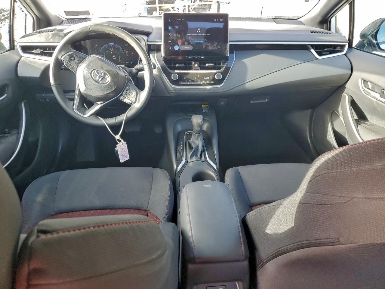 2025 TOYOTA COROLLA