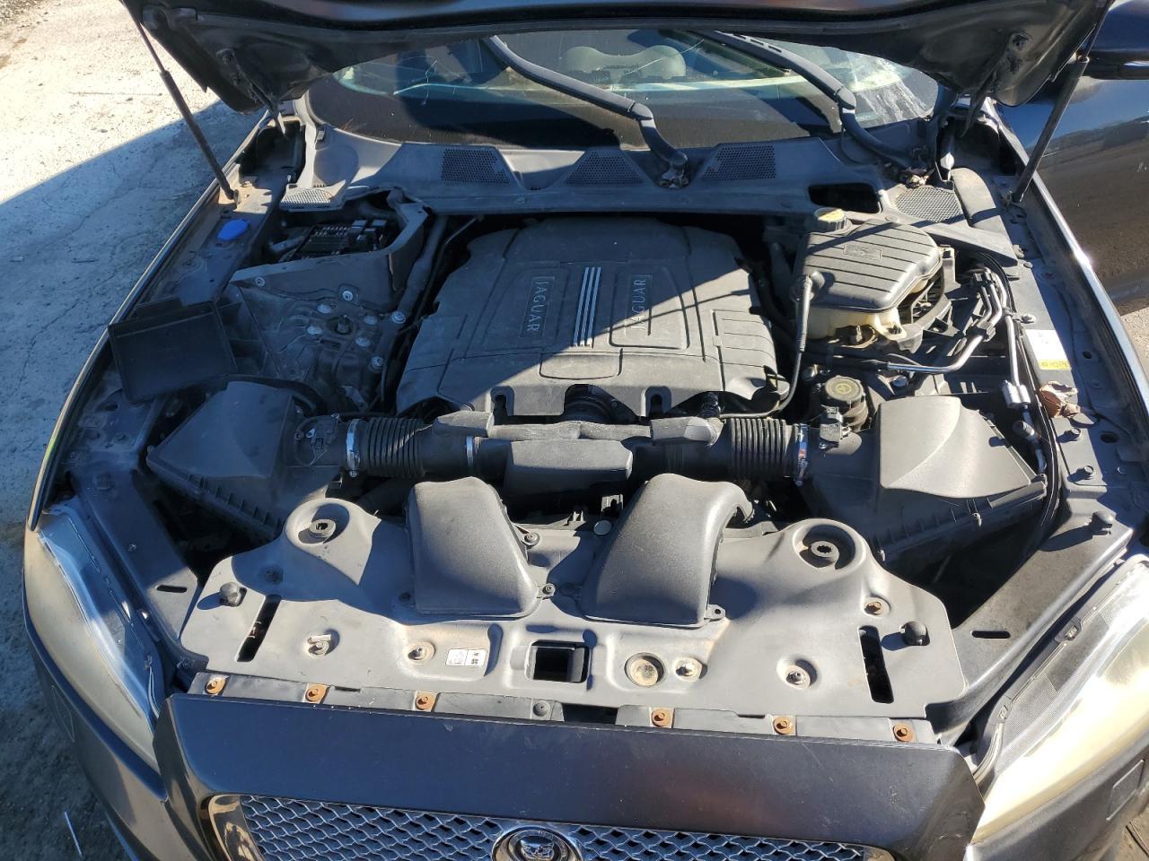 2011 JAGUAR Xj-Series