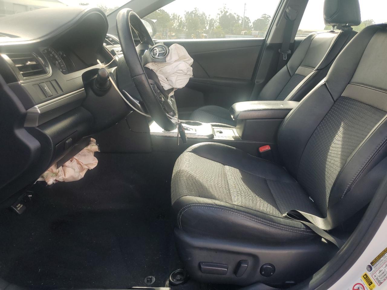 2012 TOYOTA CAMRY