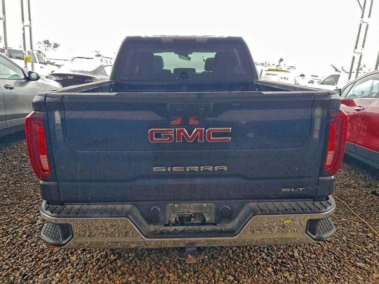 2025 GMC Sierra