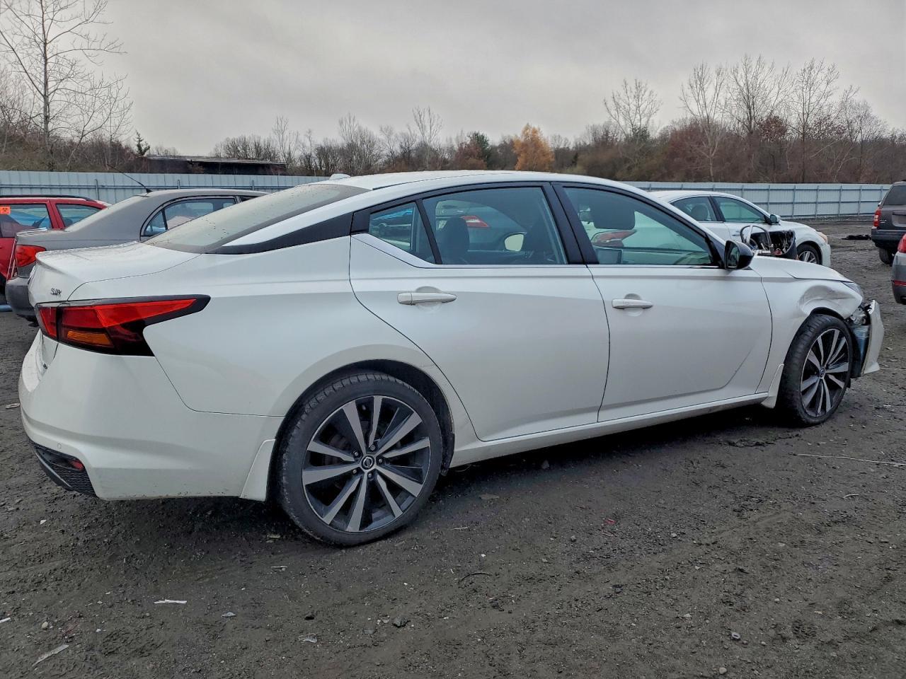 2022 NISSAN ALTIMA