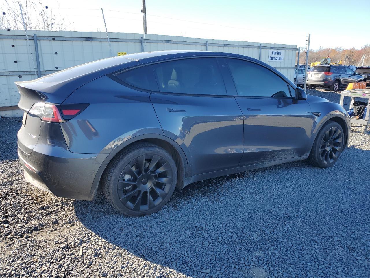 2022 TESLA MODEL Y