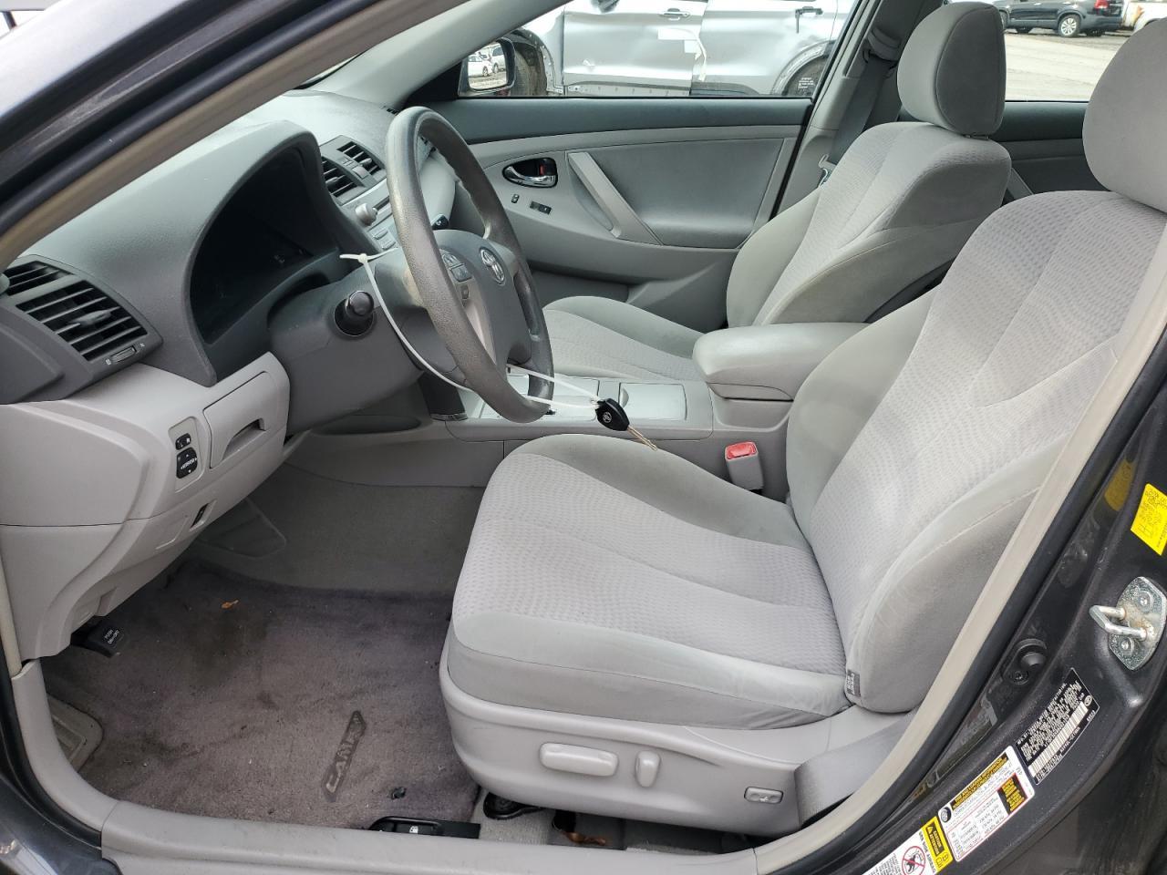 2011 TOYOTA CAMRY