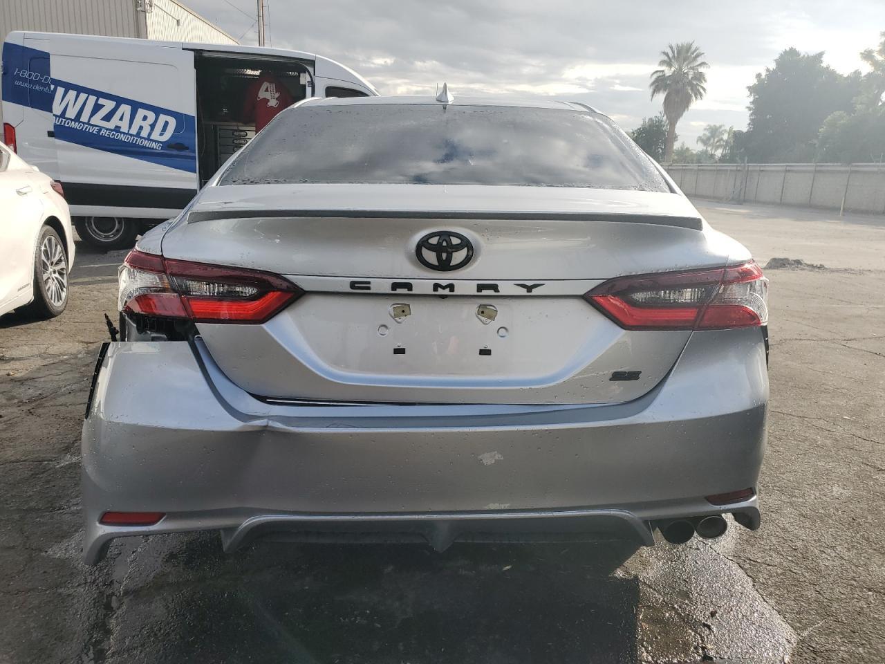2024 TOYOTA CAMRY