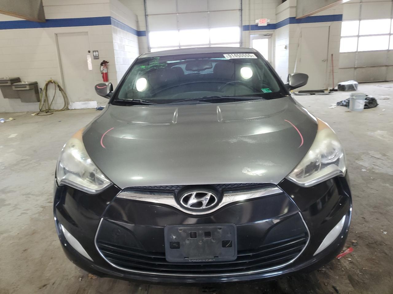 2013 HYUNDAI VELOSTER
