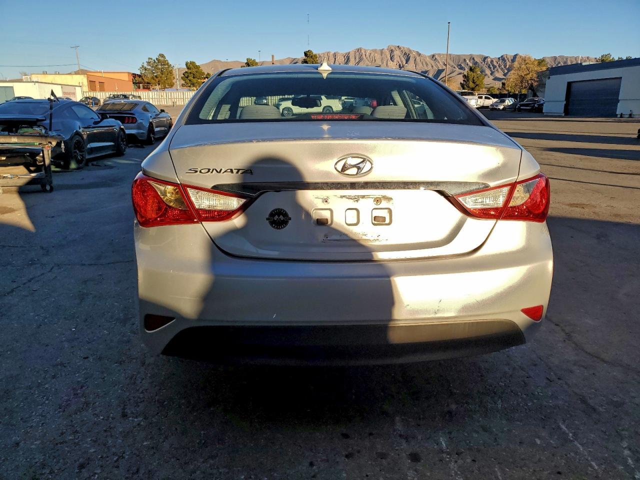 2014 HYUNDAI SONATA