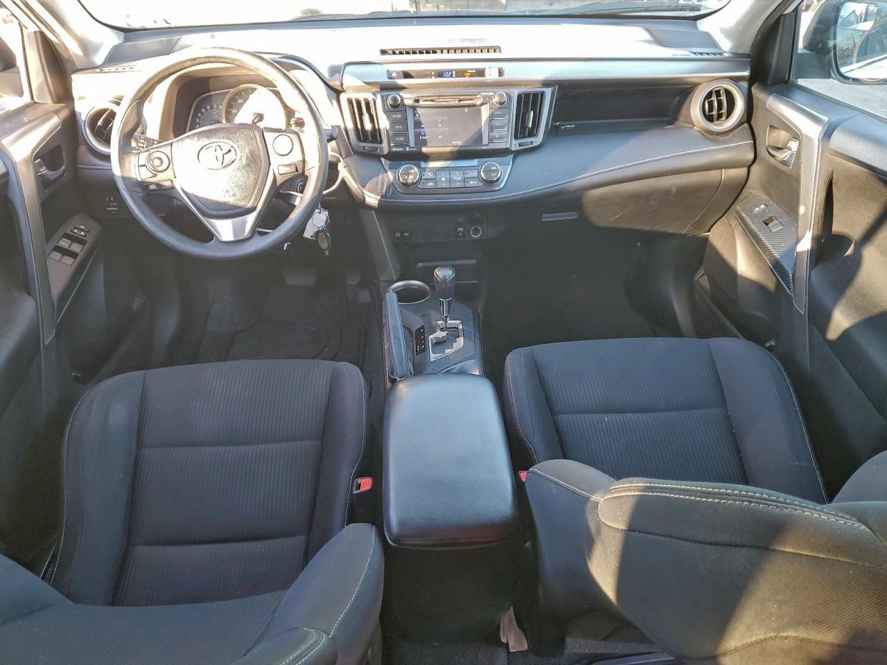 2015 TOYOTA RAV4