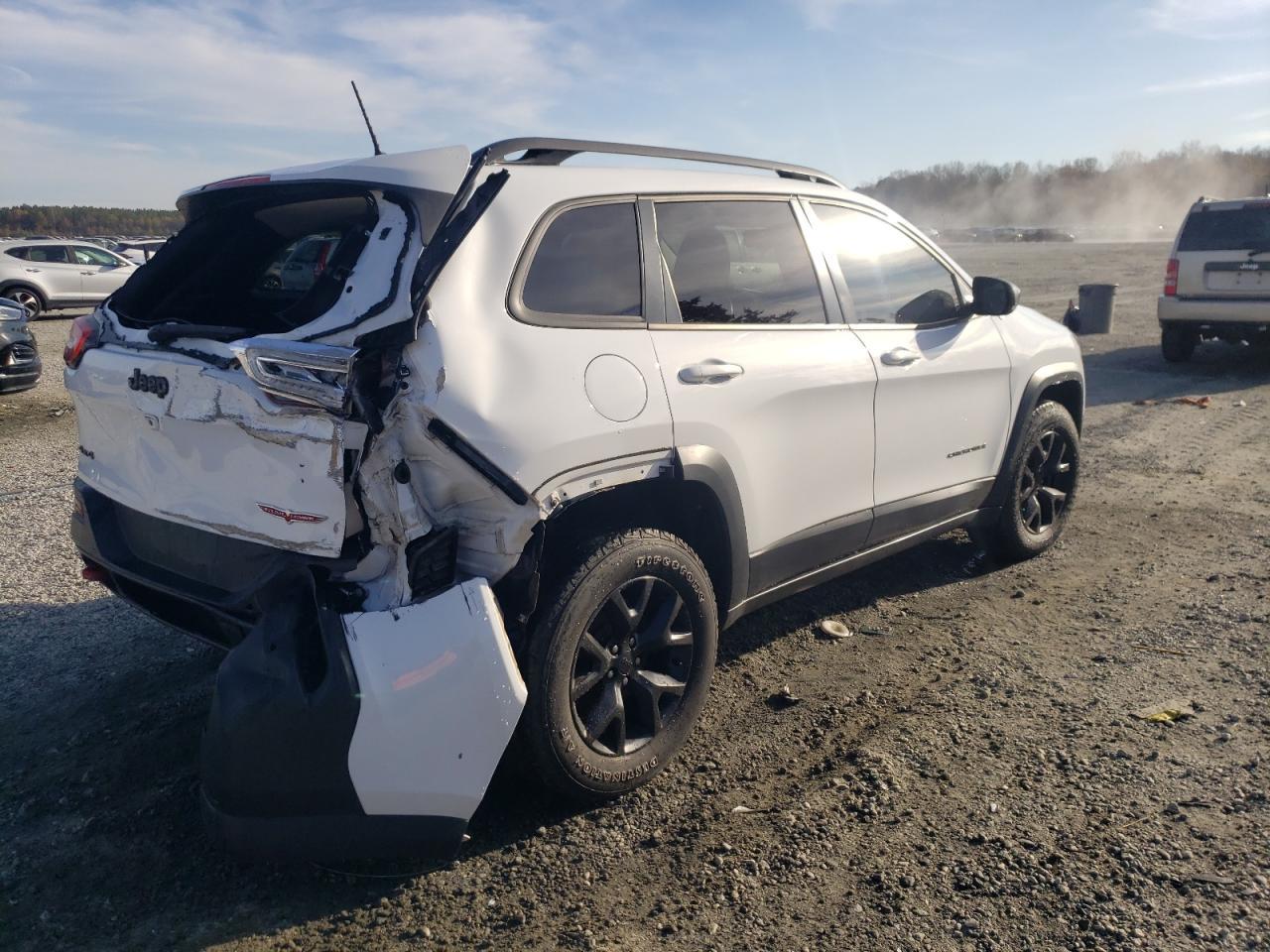 2018 JEEP CHEROKEE