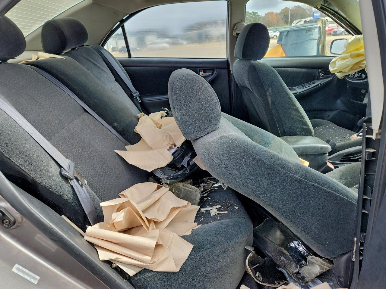 2004 TOYOTA COROLLA