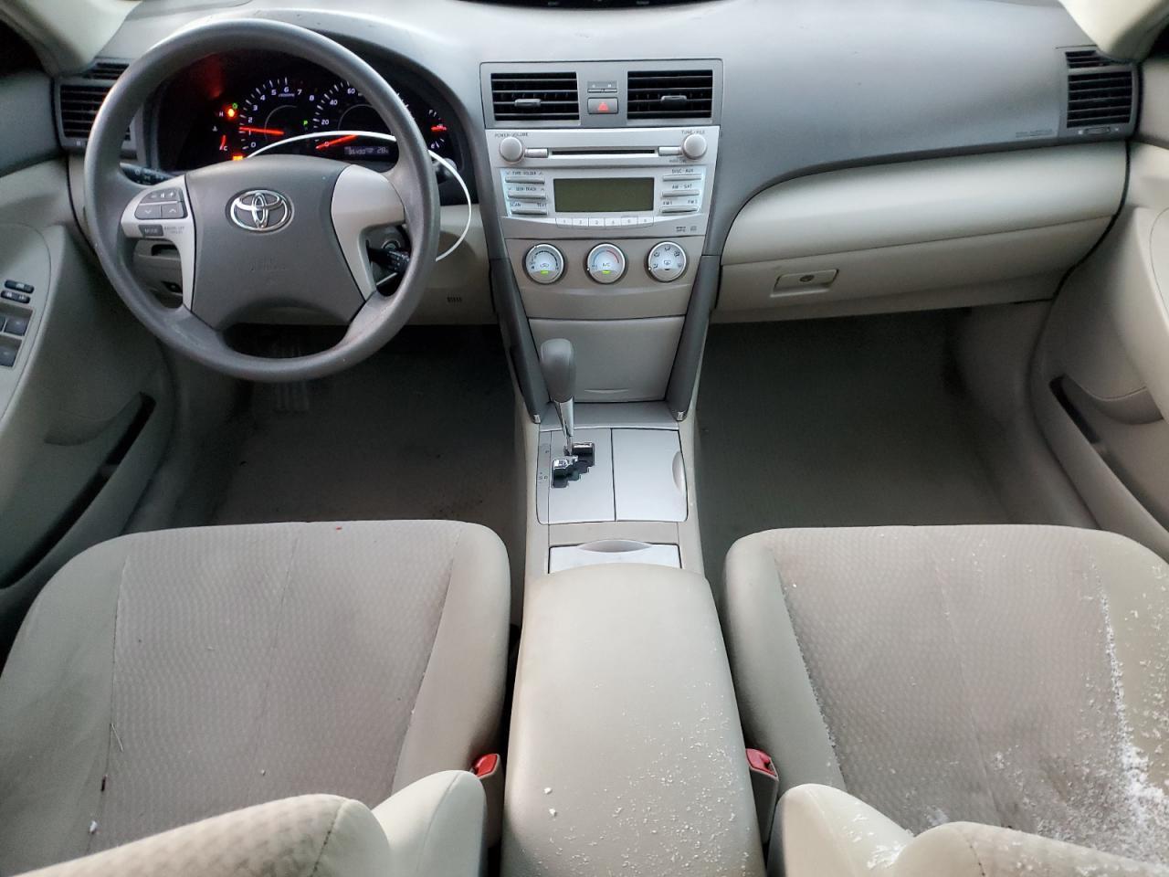 2011 TOYOTA CAMRY