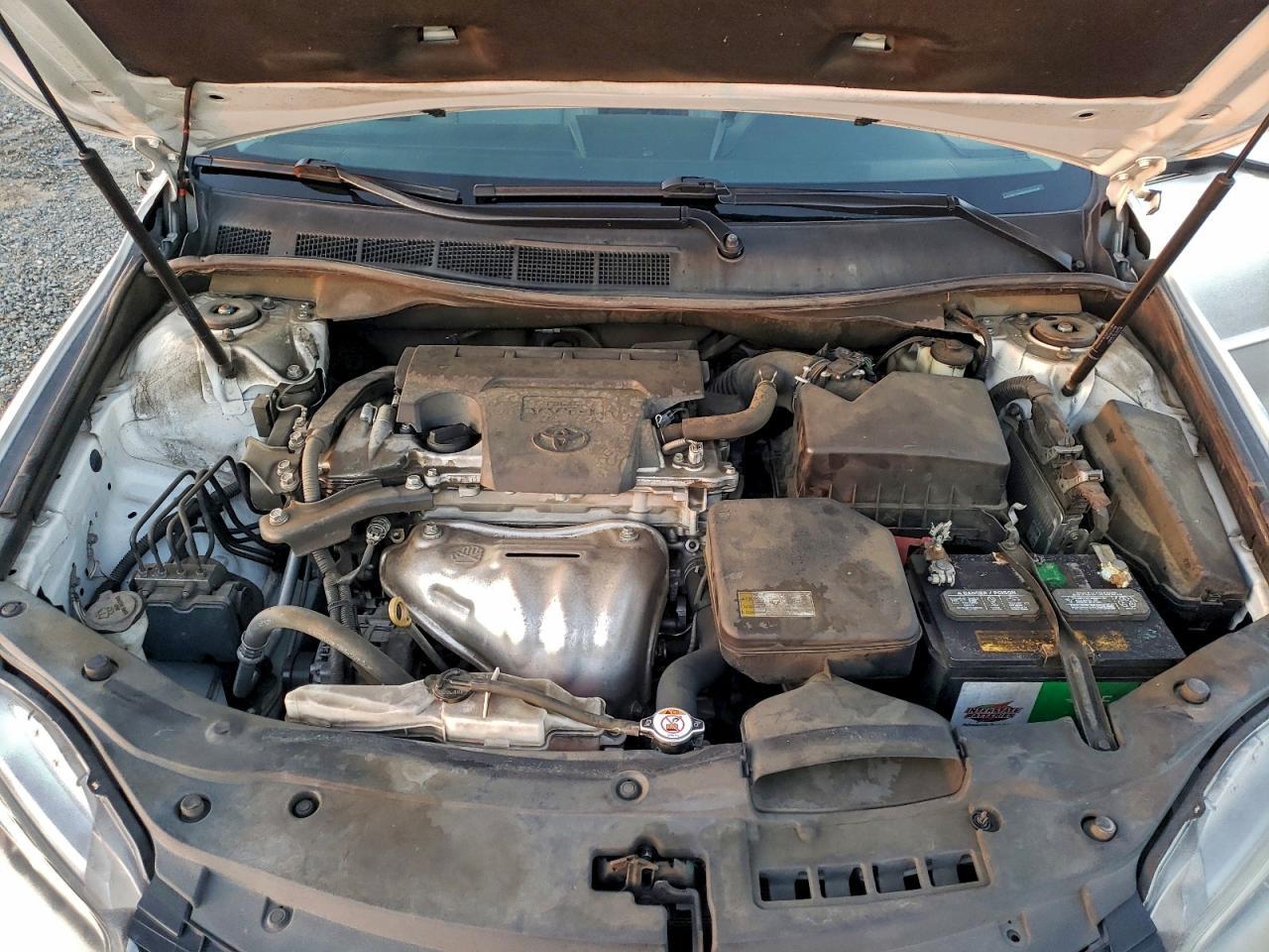 2016 TOYOTA CAMRY