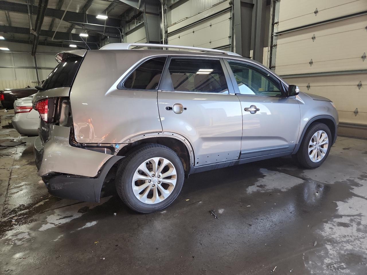 2015 KIA SORENTO
