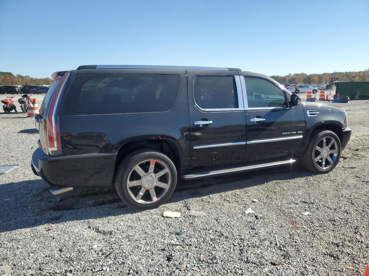 2013 CADILLAC Escalade ESV