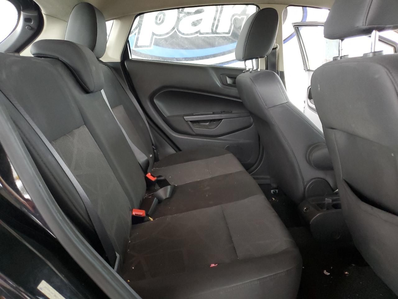 2012 FORD Fiesta