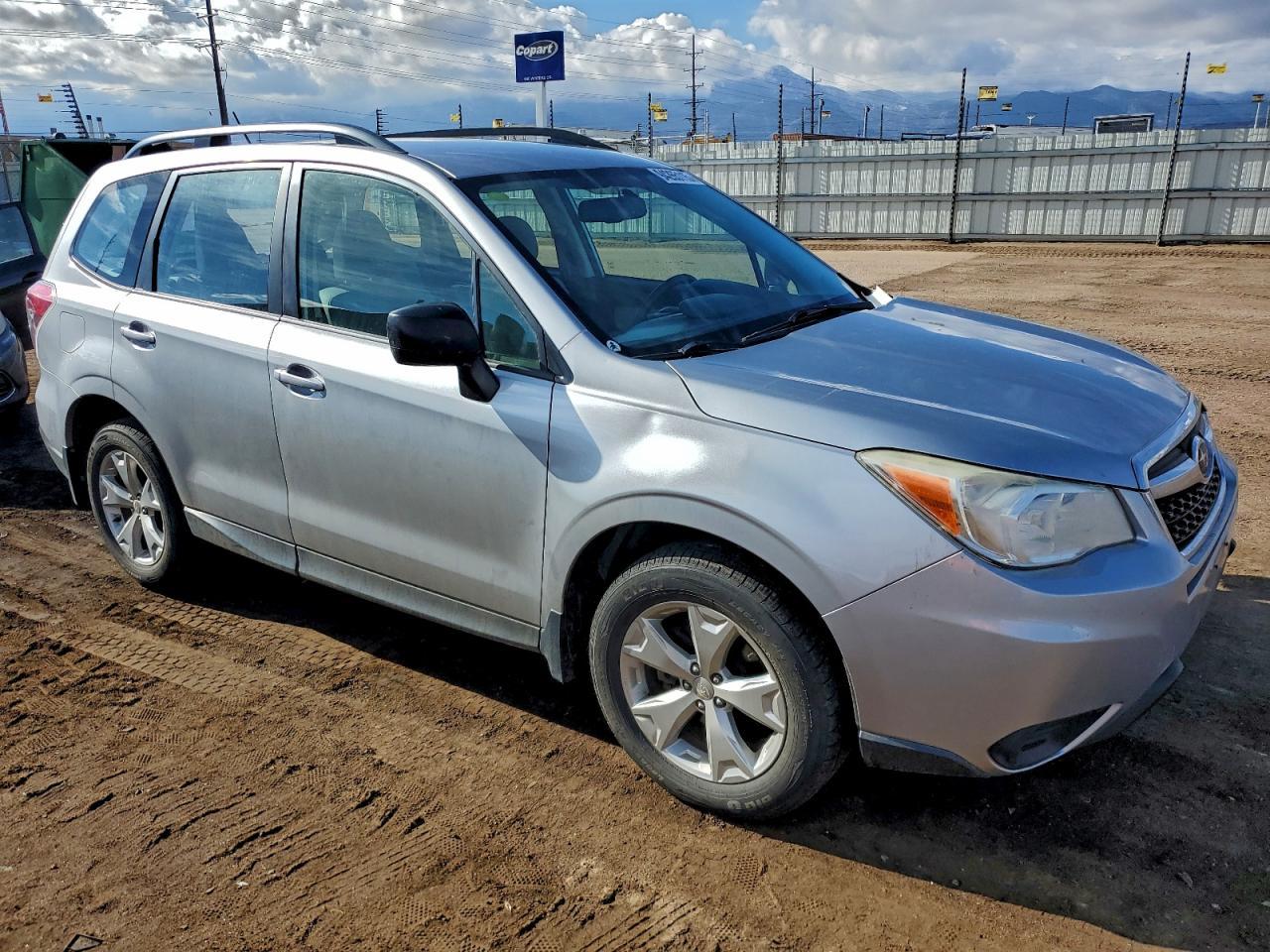 2015 SUBARU FORESTER