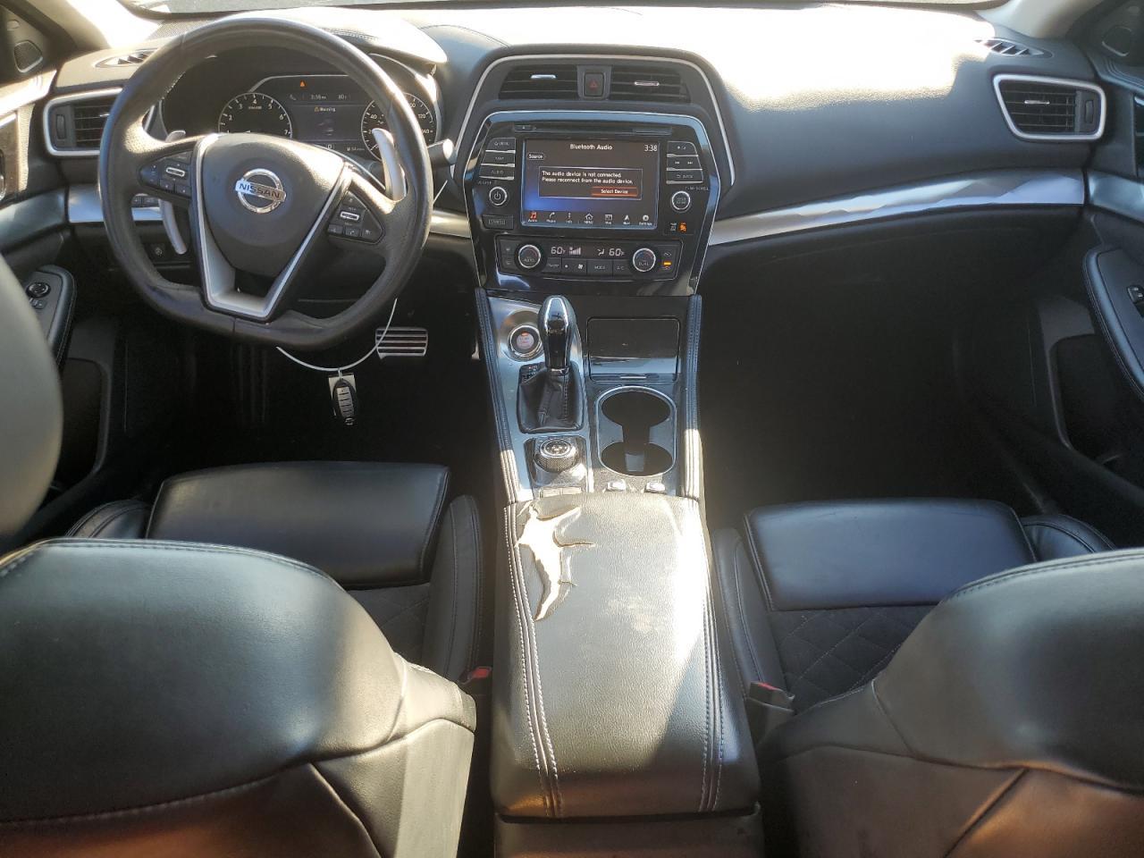 2016 NISSAN Maxima