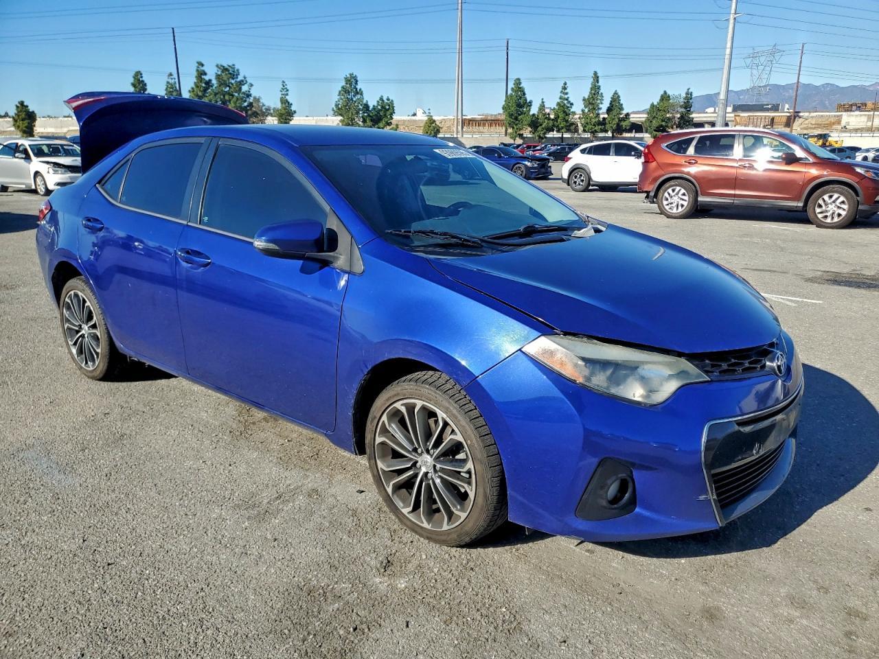 2016 TOYOTA COROLLA