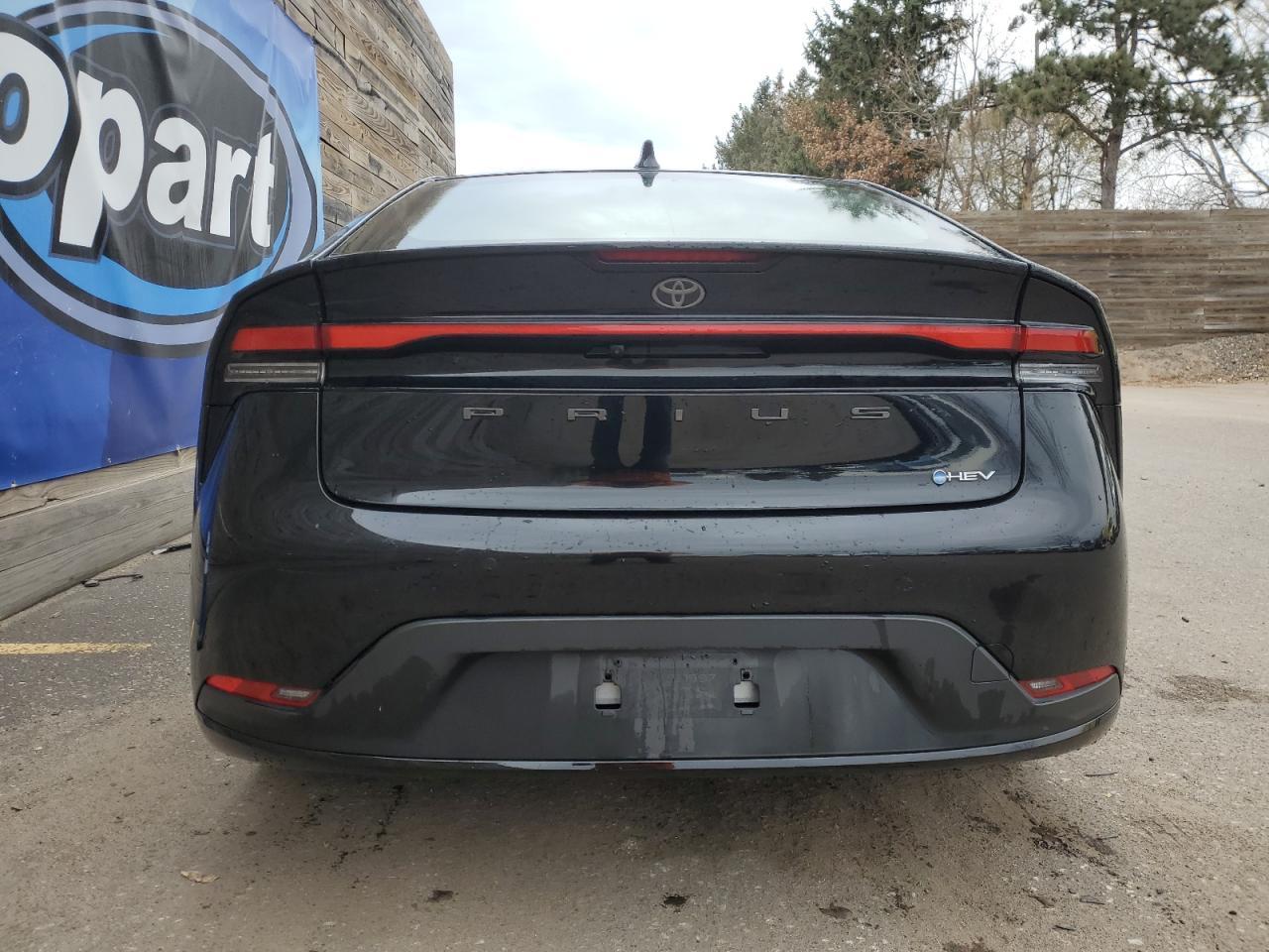 2025 TOYOTA PRIUS