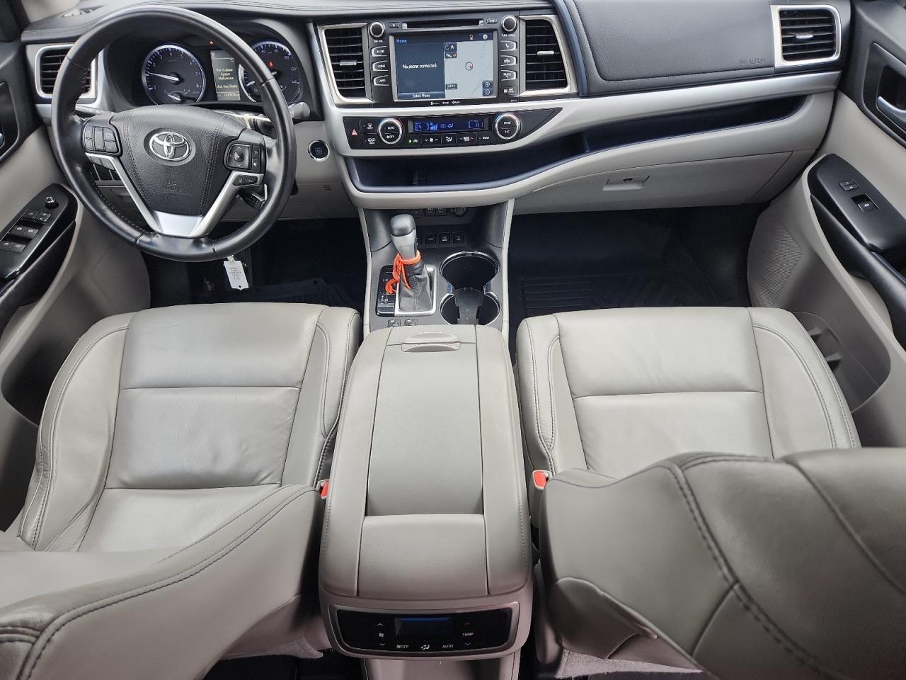 2018 TOYOTA HIGHLANDER